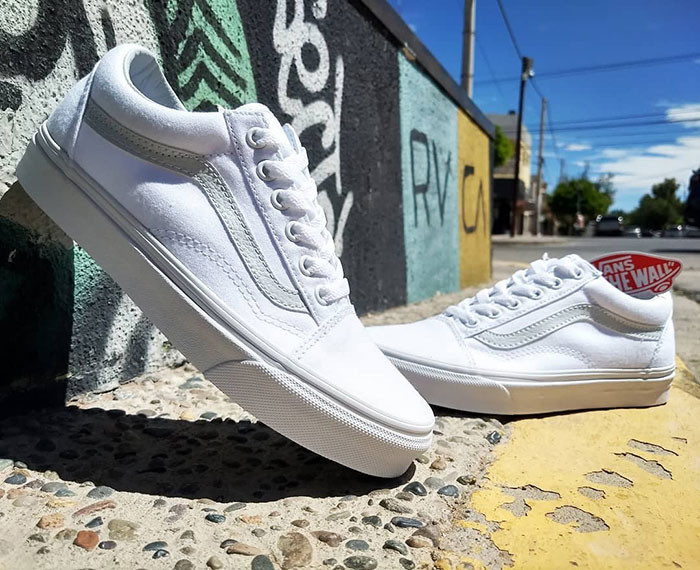 Vans canvas old clearance skool classic true white